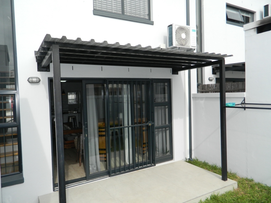 2 Bedroom Property for Sale in Paarl North Western Cape